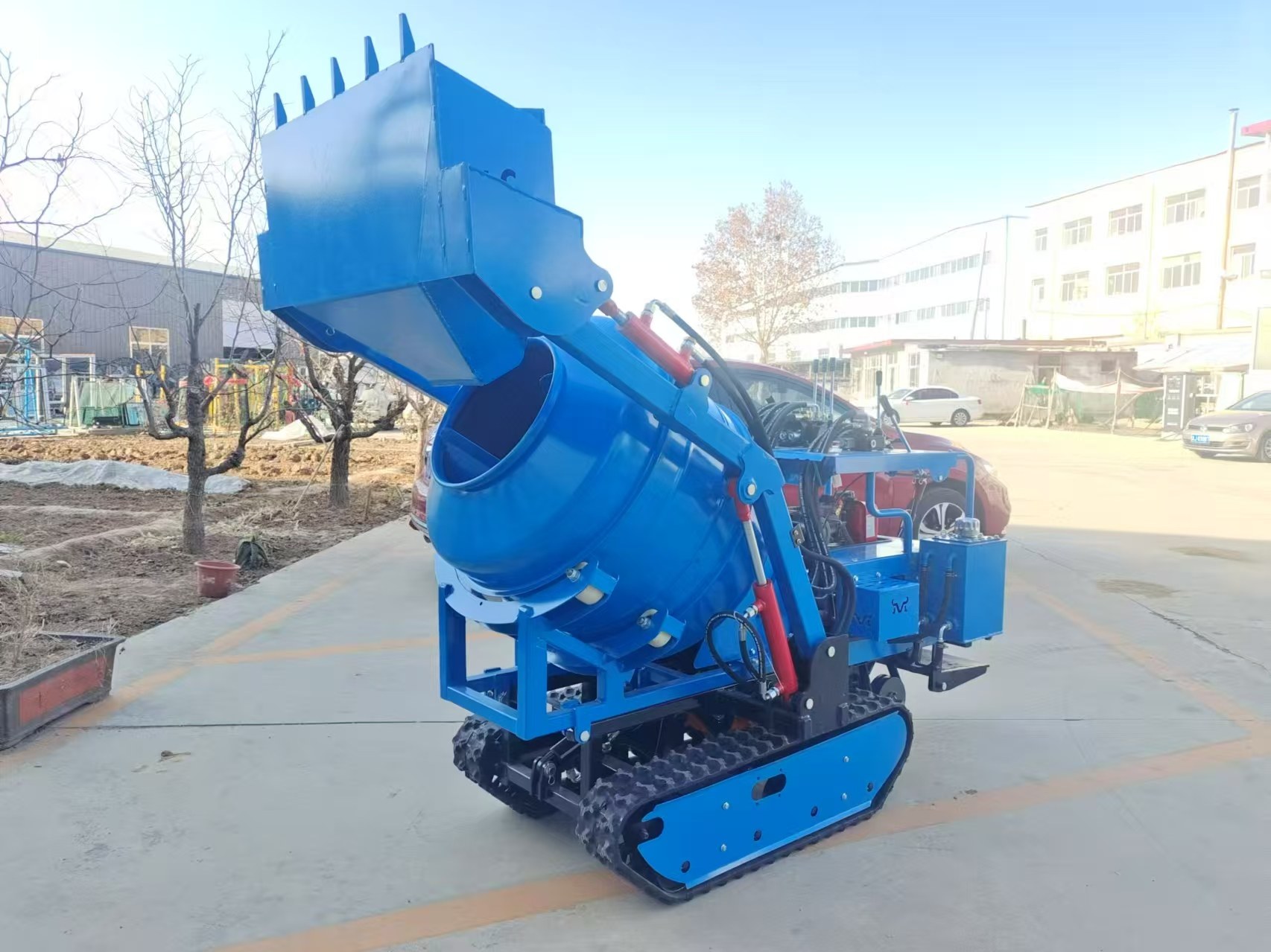 Camion malaxeur 1000L